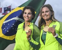 Com ouro na vela, Martine Grael é 1ª campeã olímpica brasileira a repetir feito de um de seus pais