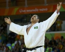 Rafael Silva é bronze no judô; Brasil ganha a terceira medalha na modalidade